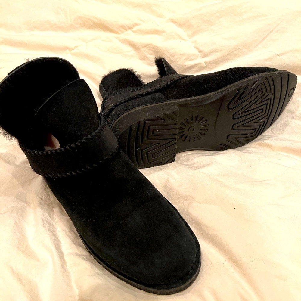 Ugg McKay SIZE 7 NEW!!